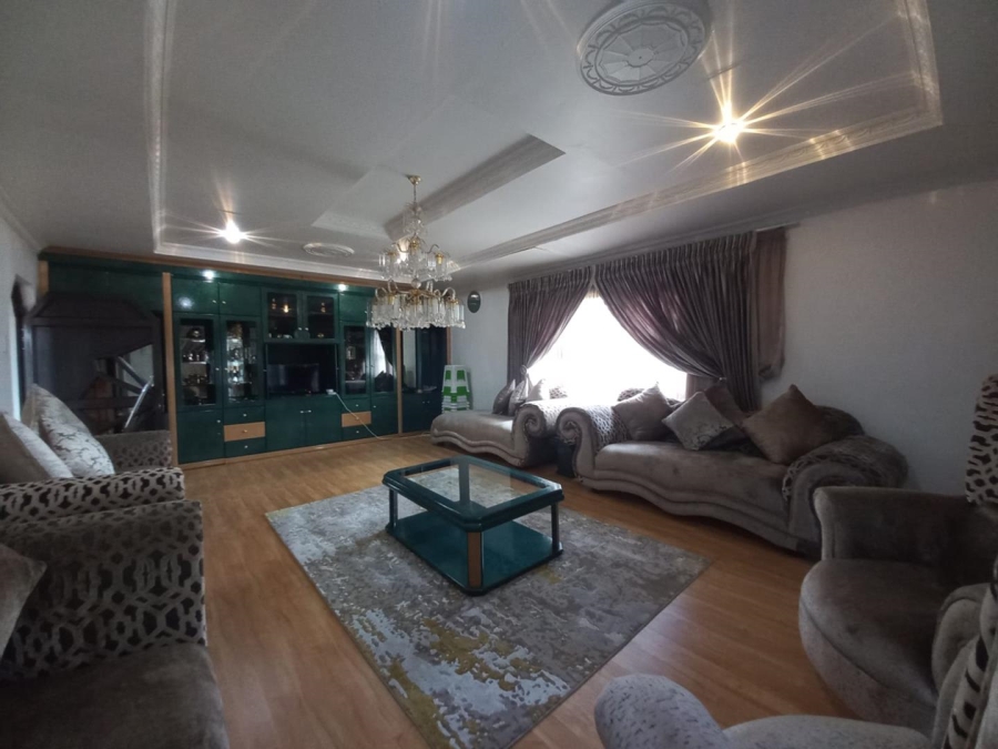 4 Bedroom Property for Sale in Ficksburg Free State